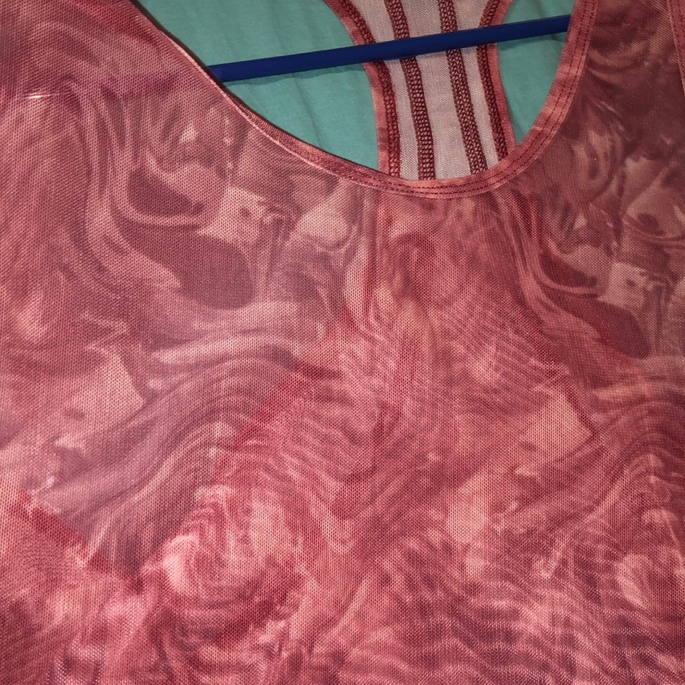 Mesh Workout Tank Top - Picture 3 of 3